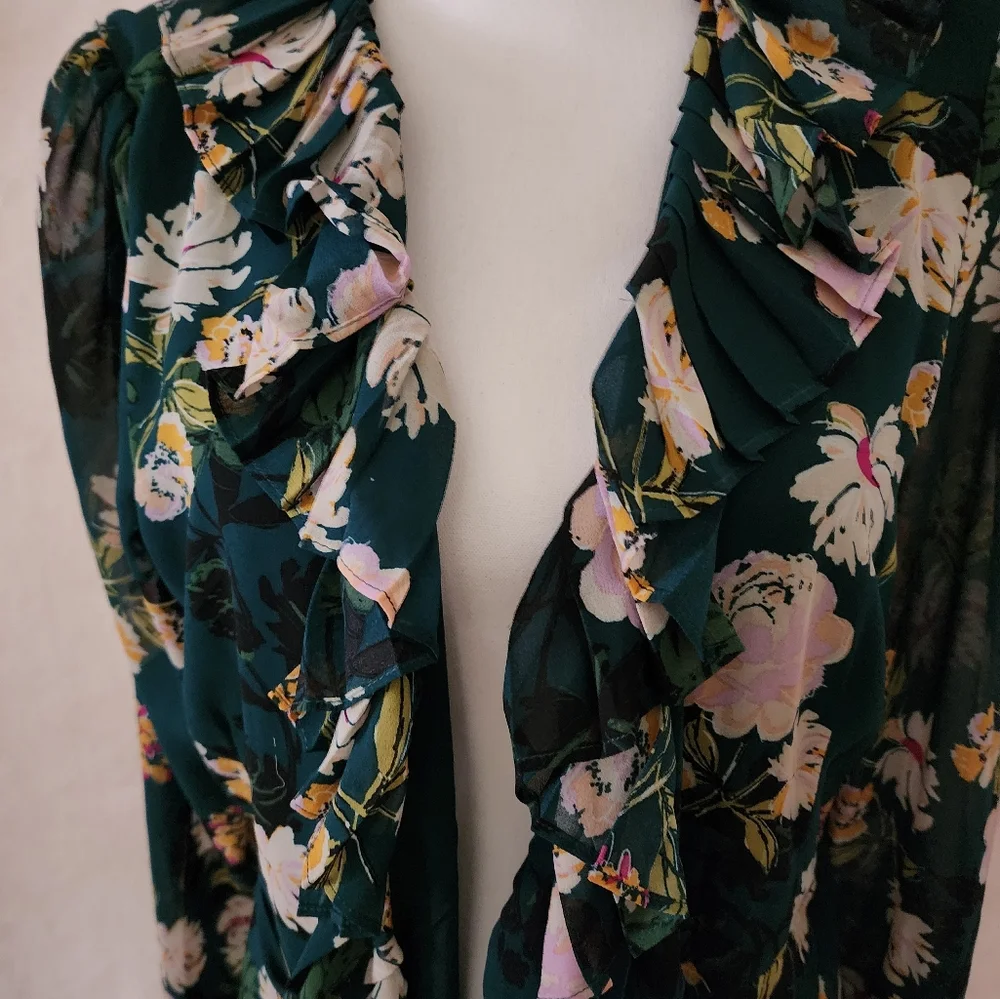Floral Cardigan - Picture 2 of 11